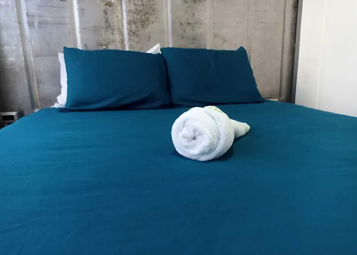 Capsule Pupa House (adults Only) * Tamarindo
